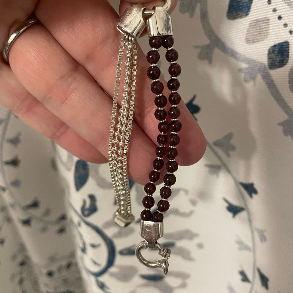Sangria Gypsy Sterling Silver and Garnet Beaded Bracelet 7”